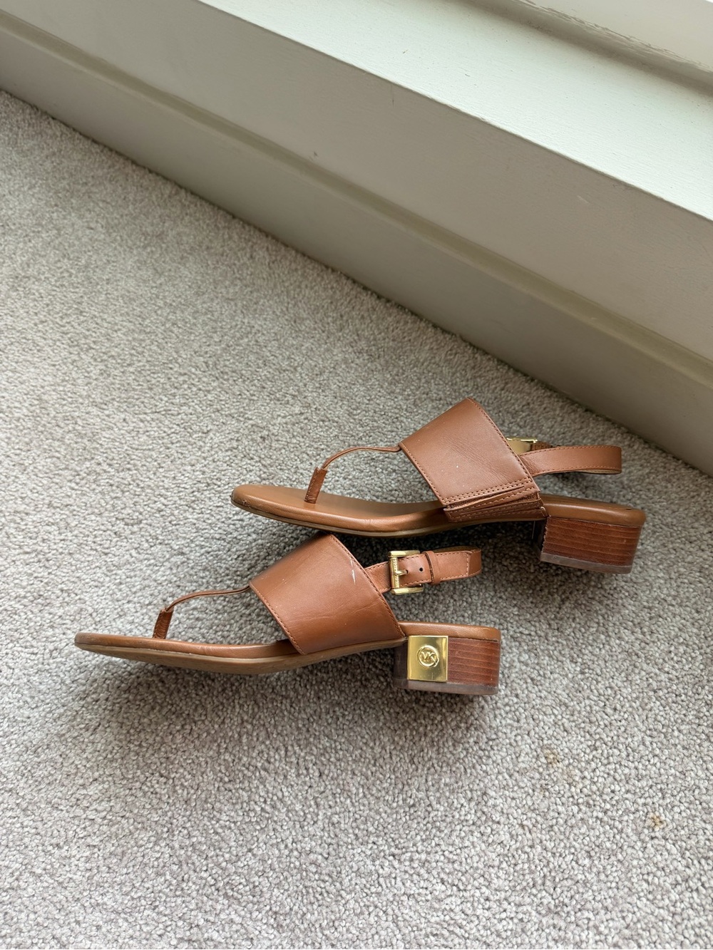 Michael Kors Tan Leather Slingback Thong Sandals - Picture 2 of 6